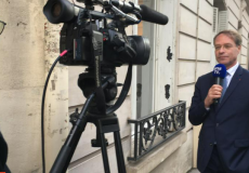 Dans les médias
